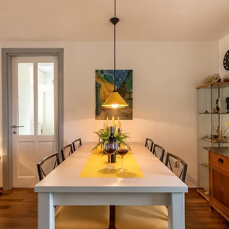 宫塔景观旅馆 招待所