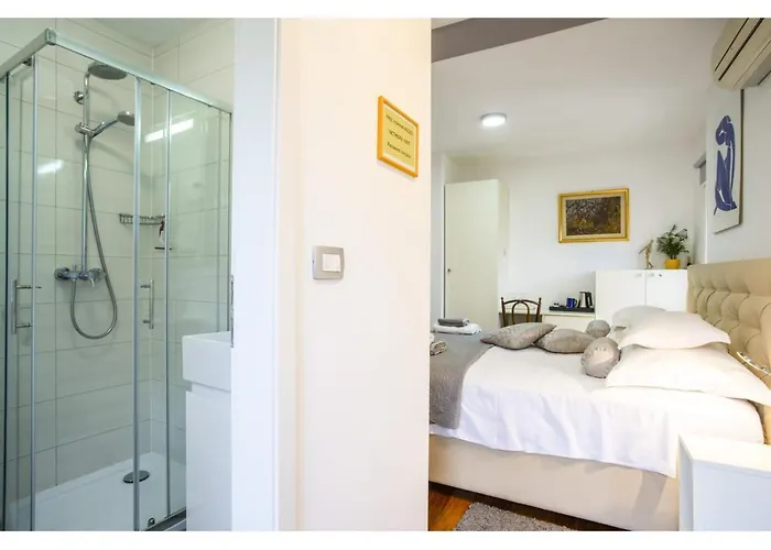 パレス タワー ビュー 4* スプリト