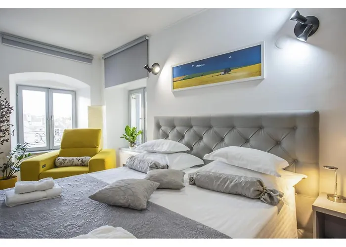 パレス タワー ビュー ゲストハウス スプリト