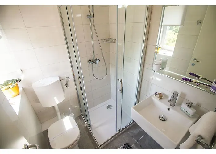 パレス タワー ビュー ゲストハウス スプリト